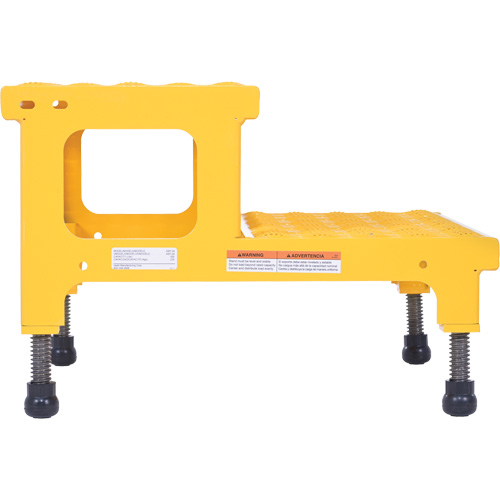 Plate-forme ajustable Step-Mate, 2 marche(s), 23-13/16" la x 22-7/8" lo x 15-1/4" h, Capacit&eacute; 500 lb NRZ Safety Inc.