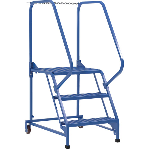 Maintenance Ladder, 3 Steps, 23-9/16" Step Width, 30" Platform Height, Steel NRZ Safety Inc.