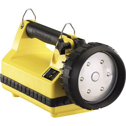 Lantern E-Flood LiteBox, DEL, 615 lumens, 8 hres de fonctionnement, piles Rechargeable, Compris NRZ Safety Inc.