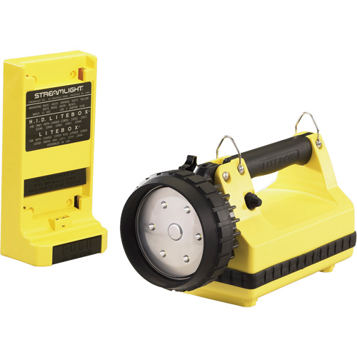 Lanterne avec syst&egrave;me de montage pour v&eacute;hicule E-Flood LiteBox, DEL, 615 lumens, 8 hres de fonctionnement, piles Rechargeable, Compris NRZ Safety Inc.