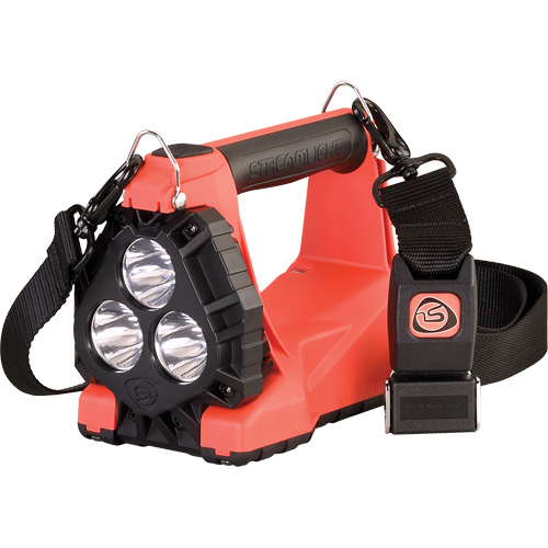 Syst&egrave;me de lanterne multifonctionnelle 180 Vulcan avec support pour v&eacute;hicule, DEL, 1200 lumens, 5.75 hres de fonctionnement, piles Rechargeable, Compris NRZ Safety Inc.