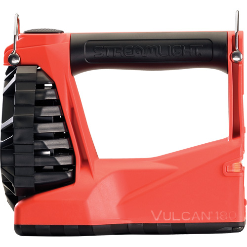 Syst&egrave;me de lanterne multifonctionnelle 180 Vulcan avec support pour v&eacute;hicule, DEL, 1200 lumens, 5.75 hres de fonctionnement, piles Rechargeable, Compris NRZ Safety Inc.