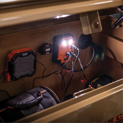 Powerbox 1 Magnetic Power Strip, 4 Outlet(s), 5', 120 V NRZ Safety Inc.