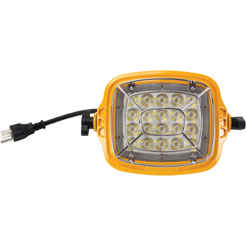 T&ecirc;te de projecteur de quai de 50 W et 7000 lumens NRZ Safety Inc.