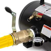 R&eacute;servoir de 5 gallons pour d&eacute;monte-talons de pneu s&eacute;rie Pro, Convient aux jantes de taille 24-1/2" NRZ Safety Inc.