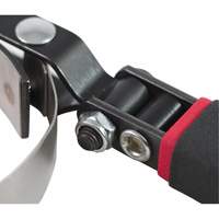 Petite cl&eacute; antid&eacute;rapante &agrave; prise pivotante pour filtre &agrave; huile NRZ Safety Inc.