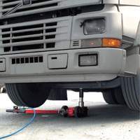 2-Stage Jack, 33 Ton(s)/66 Ton(s), Air Hydraulic NRZ Safety Inc.