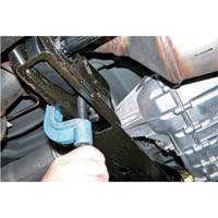 Outil de barre de torsion GM – grand NRZ Safety Inc.