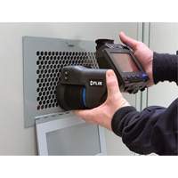 Cam&eacute;ra d'imagerie thermique T1010 HD avec objectif de 12°, 800 x 480 pixels, -40° - 650°C (-40° - 1202°F), 25 mK NRZ Safety Inc.