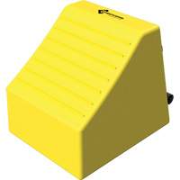 Cale de roue ultra-robuste pour l'exploitation mini&egrave;re Checkers Safety, PEHD, Jaune, 14-1/2" la x 17-1/2" p x 16" h NRZ Safety Inc.