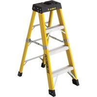 Industrial Heavy-Duty Stepladders (6400 Series), 4', Fibreglass, 300 lbs. Capacity, Type 1A NRZ Safety Inc.