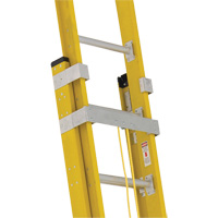 Industrial Heavy-Duty Extension Ladders (6200 Series), 375 lbs. Cap., 13' H, Grade 1AA NRZ Safety Inc.