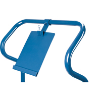 Chariots ergonomiques &agrave; plateforme pour ramassage de commande NRZ Safety Inc.