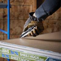 Knife with Auto-Lock, 18 mm, Carbon Steel, Heavy-Duty, Aluminum Handle NRZ Safety Inc.