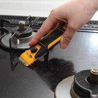 Racloir pour le verre NRZ Safety Inc.