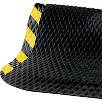 Tapis Hog Heaven no 423, Losange, 3-3/4' x 5-3/4' x 5/8", Noir/Jaune, Nitrile NRZ Safety Inc.