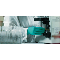 TouchNTuff Disposable Gloves, 7, Nitrile, 5-mil, Powdered, Green NRZ Safety Inc.