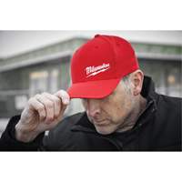 Casquette ajust&eacute;e Flexfit, Rouge, Poly-coton NRZ Safety Inc.