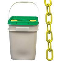 Heavy-Duty Plastic Safety Chain, Yellow NRZ Safety Inc.