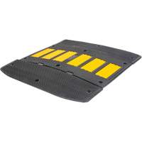Bosse de d&eacute;c&eacute;l&eacute;ration avec embouts d'extr&eacute;mit&eacute;s, Caoutchouc, 2' lo x 36" la x 1-1/4" h NRZ Safety Inc.