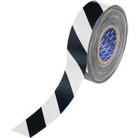 Ruban de marquage pour plancher ToughStripe Max, 2" x 100', Polyester, Noir et blanc NRZ Safety Inc.