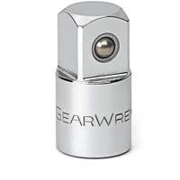 Jeu de douilles &agrave; joints et d'adaptateurs de douilles universelles 1/4", 3/8" et 1/2" &agrave; 10 pi&egrave;ces NRZ Safety Inc.