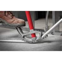 Machine &agrave; plier les conduits en aluminium NRZ Safety Inc.