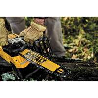 Trousse de tronçonneuse &agrave; moteur sans balai FlexVolt, 16", &agrave; pile, 60 V NRZ Safety Inc.