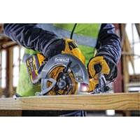Ensemble scie circulaire sans fil Flexvolt Max** avec frein &eacute;lectrique, 7-1/4", 60 V NRZ Safety Inc.