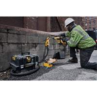 MAX* SDS Plus Rotary Hammer Kit, 60 V, 1-1/4", 725/0-725 RPM NRZ Safety Inc.