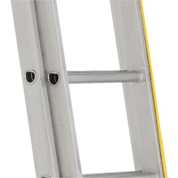 Industrial Heavy-Duty Extension Ladders, 300 lbs. Cap., 13' H, Grade 1A NRZ Safety Inc.