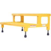 Plate-forme ajustable Step-Mate, 2 marche(s), 36-3/16" la x 22-7/8" lo x 15-1/4" h, Capacit&eacute; 500 lb NRZ Safety Inc.