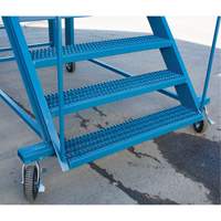 Snow Ladder, Steel, 10 Steps, 99" H, 85-1/2" D, 48" Step, Serrated NRZ Safety Inc.