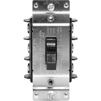 Interrupteur tripolaire monophas&eacute; NRZ Safety Inc.