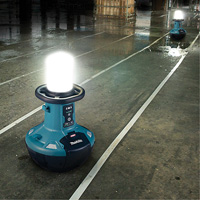 Lampe de chantier &agrave; DEL auto-redressante 40Vmax XGT (outil seulement)?, DEL, 5500 lumens NRZ Safety Inc.